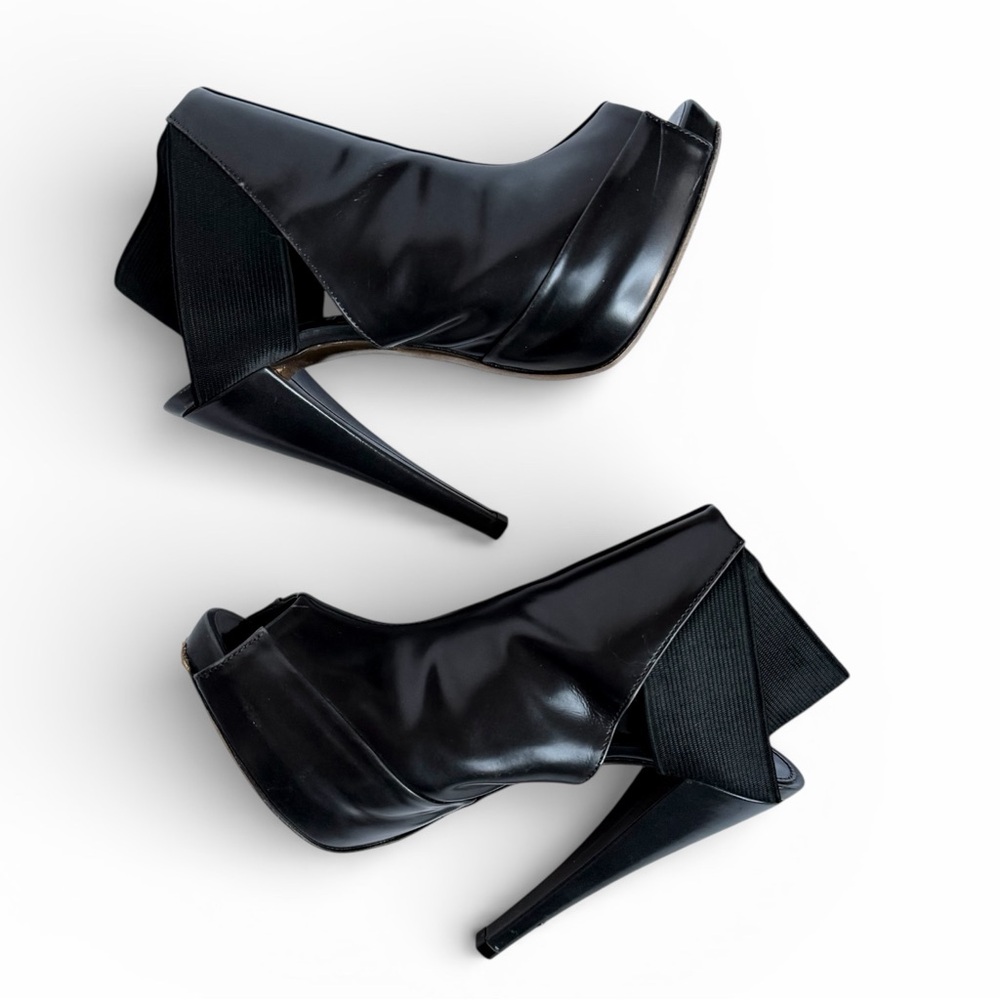 Donna Karan Womens Black Leather Peep Toe Ankle Boot Stiletto Heels Size 37.5 EU